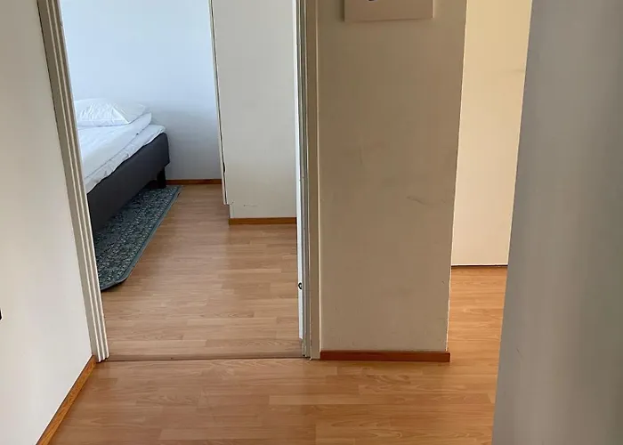 3 Bedroom With Sauna And Balcony *