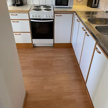 3 Bedroom With Sauna And Balcony *